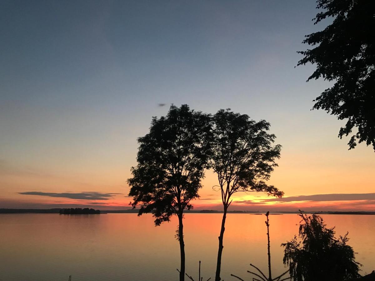 Apartamenty Fuleda Nad Jeziorem Dobskim Mazury Holiday Exteriör bild